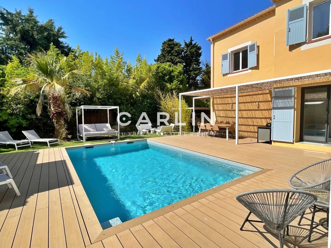 Villa in Zone Ouest Urbaine, Saint-Tropez, France 1 - 15429991