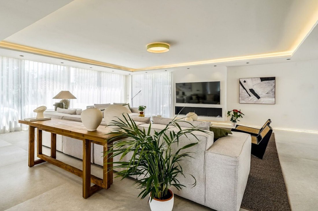 Villa in Puerto Banus, Marbella, Spain 5 - 15429466
