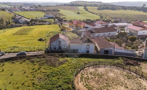 Finca in Aldeia Galega da Merceana, Lisbon, Portugal 1