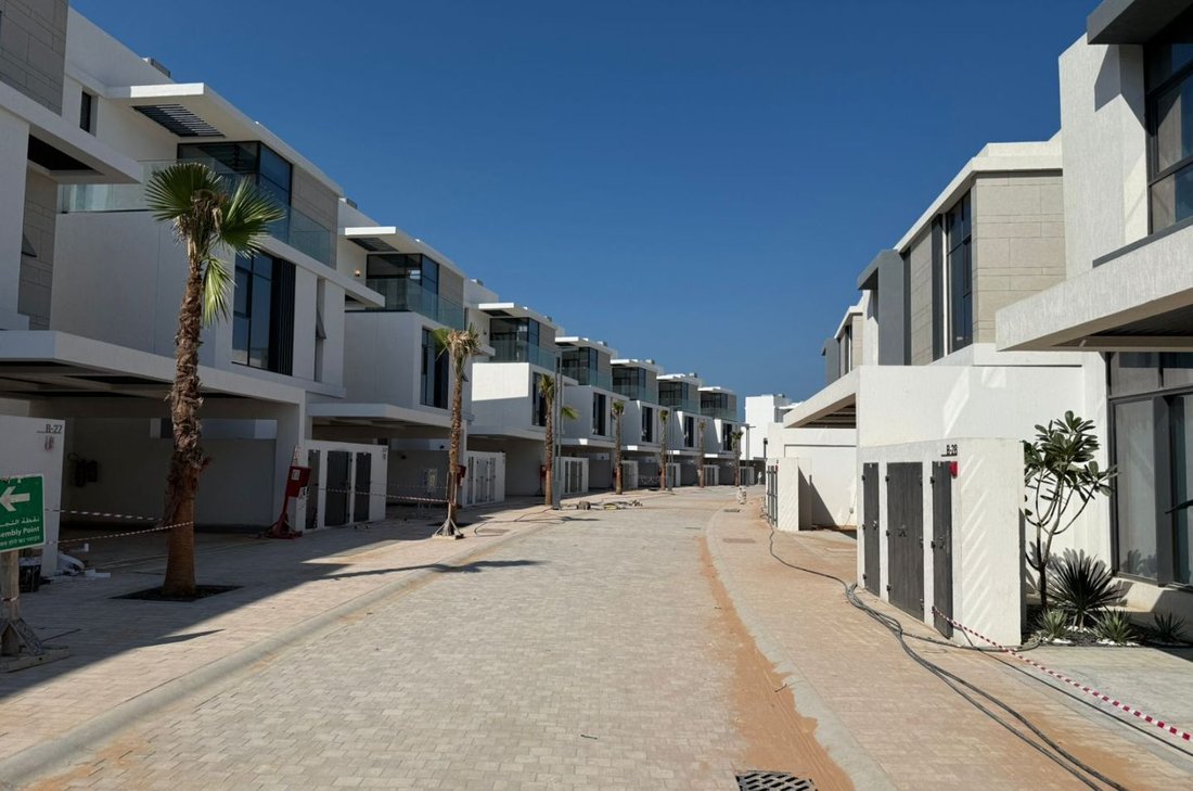 Villa in Al Marjan Island / Jazeerat Al Marjan, Ras al-Khaimah Emirate, United Arab Emirates 3 - 15433565