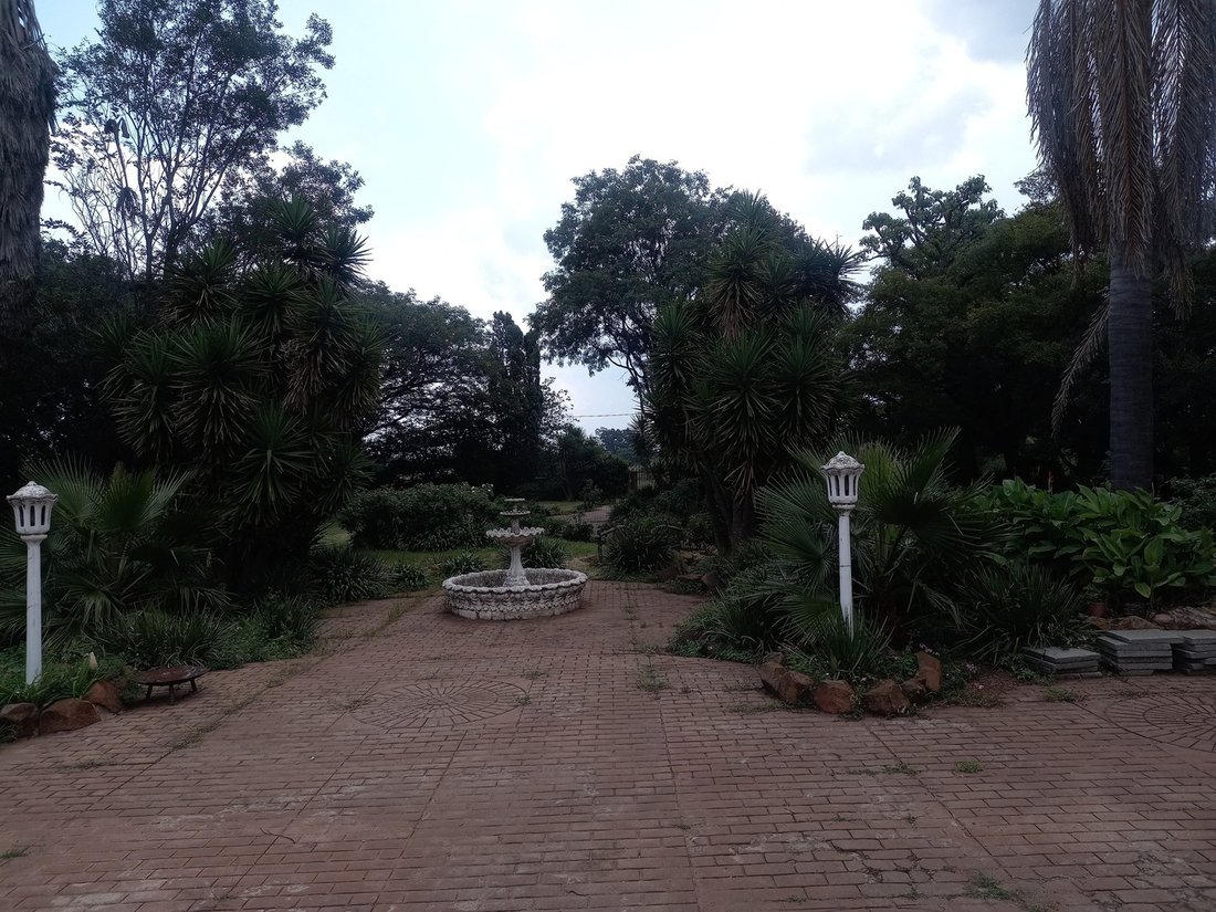 Estate in City of Ekurhuleni Metropolitan Municipality, Gauteng, South Africa 3 - 15431530