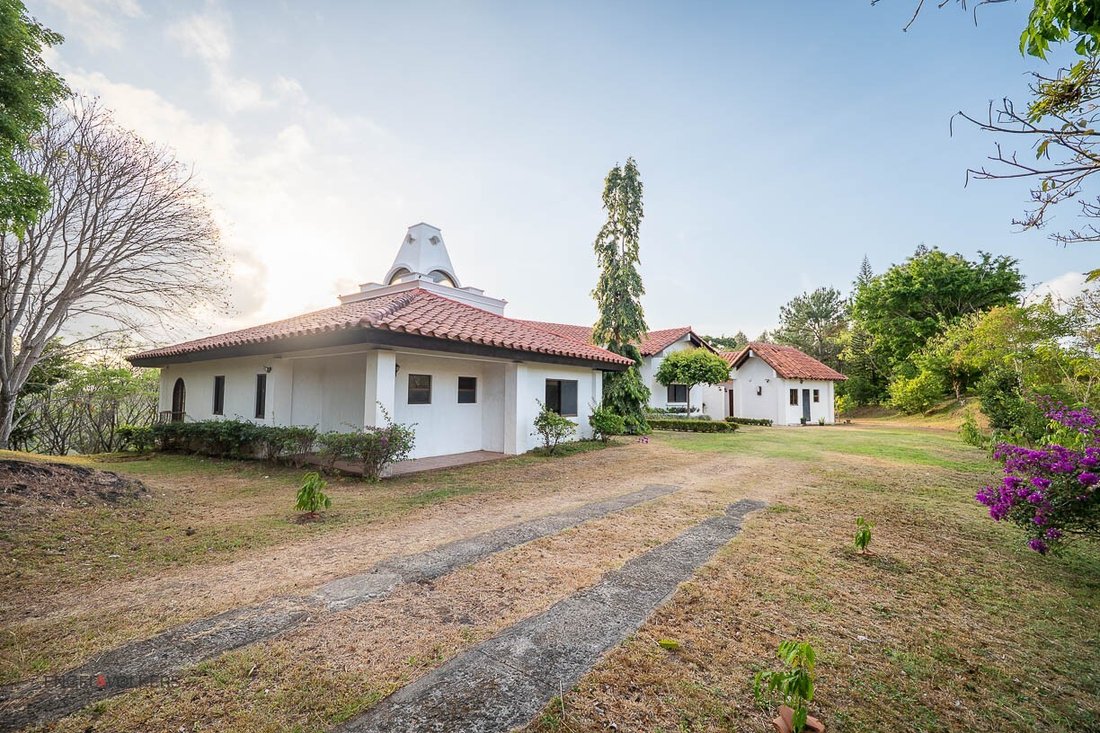 Estate in Sorá, Coclé Province, Panama 4 - 15244453