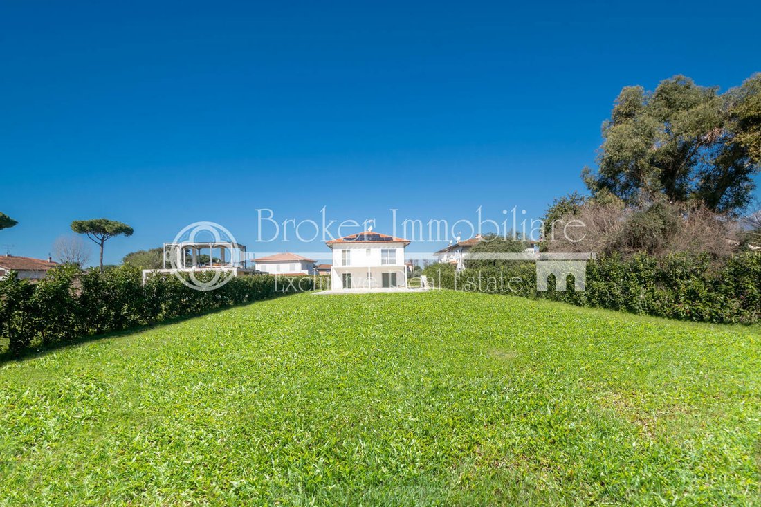 Villa en Marina di Pietrasanta, Toscana, Italia 4 - 12361570