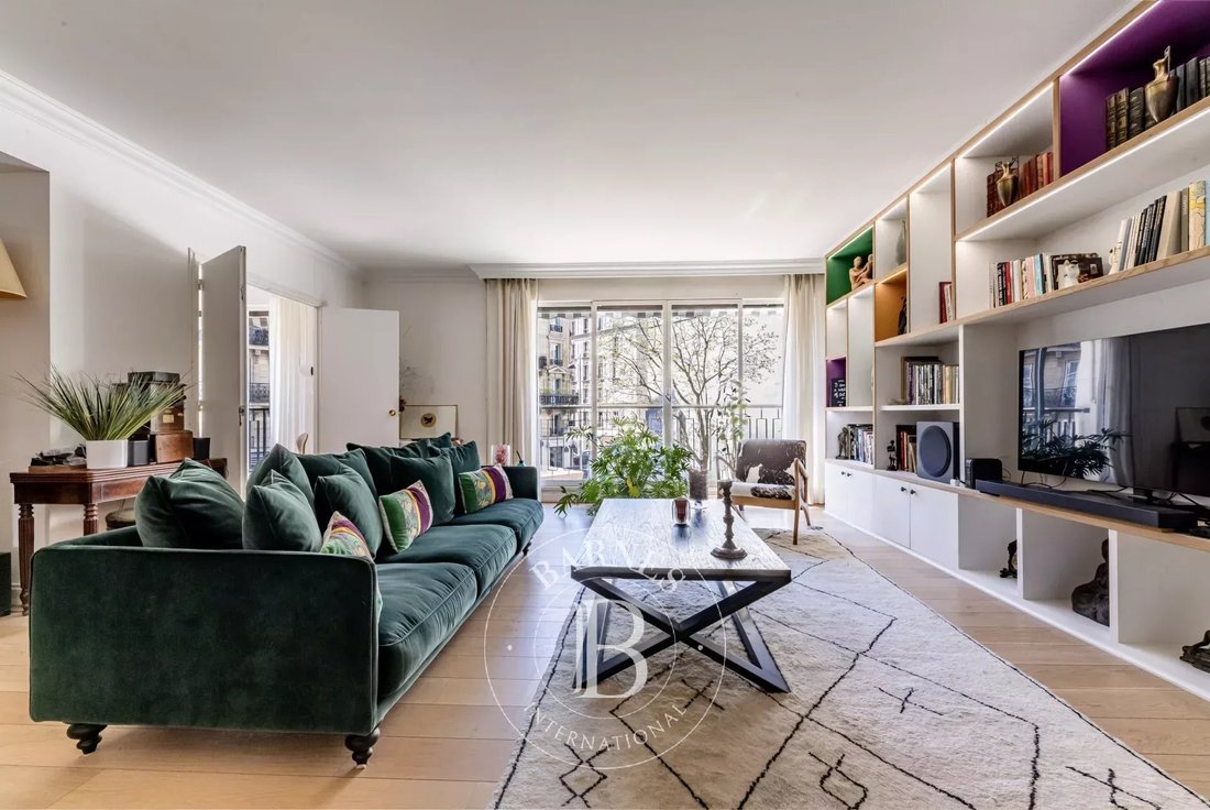 Apartment in Muette Sud, Paris 16e Arrondissement, Paris 2 - 14966765