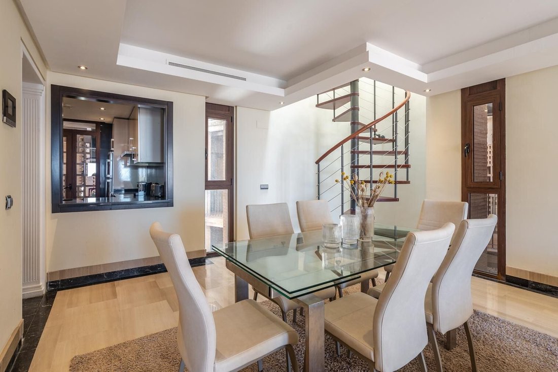 Penthouse in Estepona, Andalusia, Spain 2 - 15433948