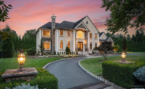 House in Franklin Lakes, New Jersey, United States 1