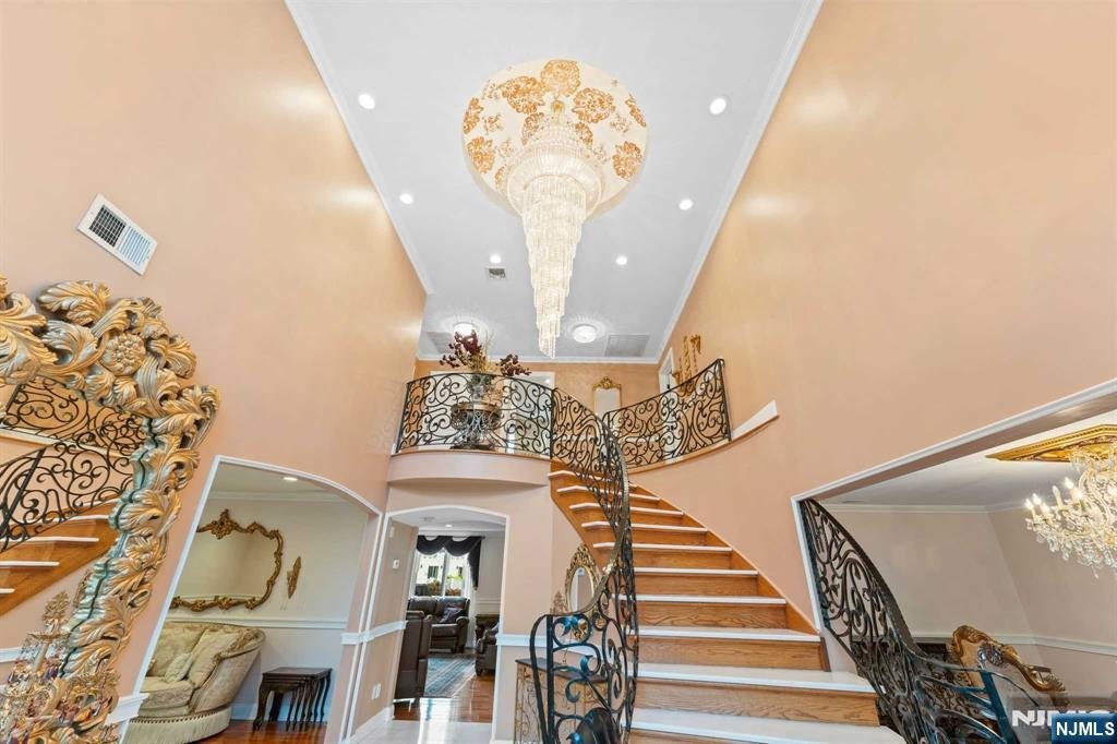 House in Paramus, New Jersey, United States 4 - 15431897