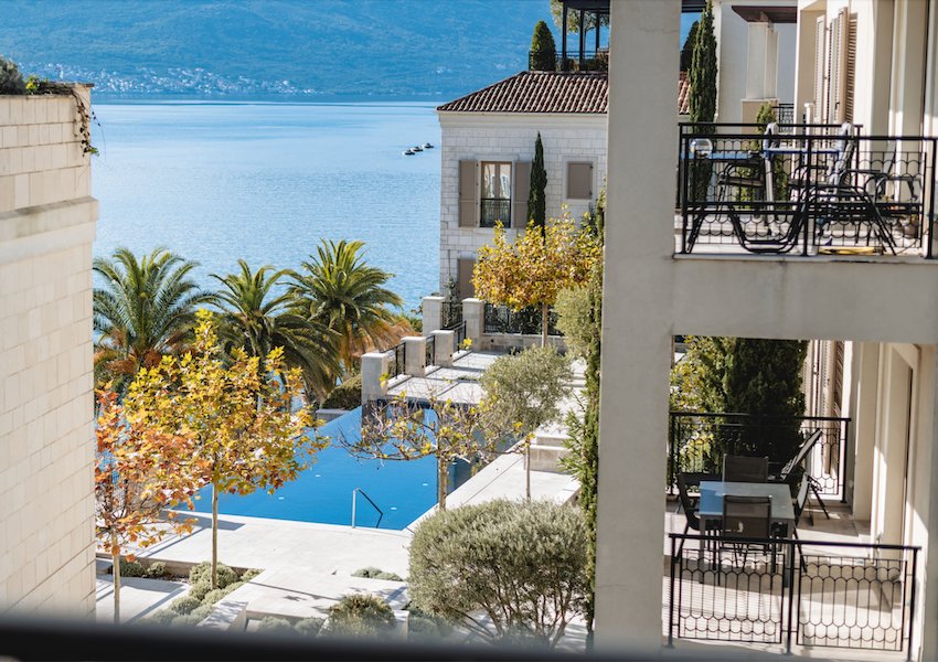 Apartment in Tivat, Tivat Municipality, Montenegro 3 - 15430889