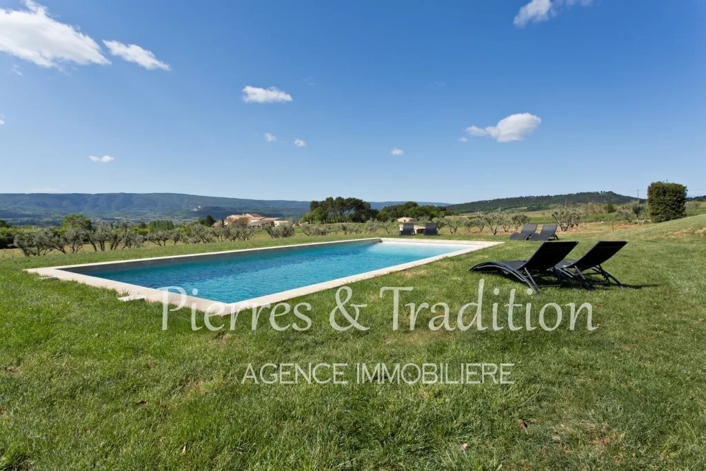Estate in Roussillon, Provence-Alpes-Côte d'Azur, France 3 - 13672943