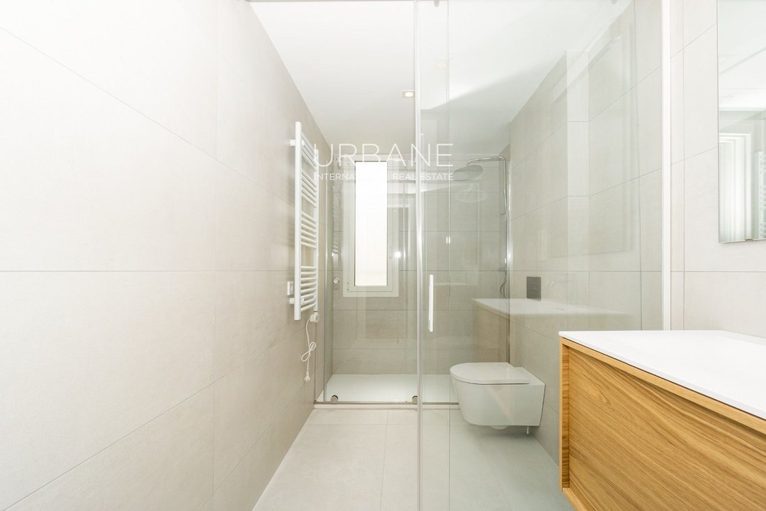 Apartment in Eixample, Barcelona, Spain 3 - 15434154