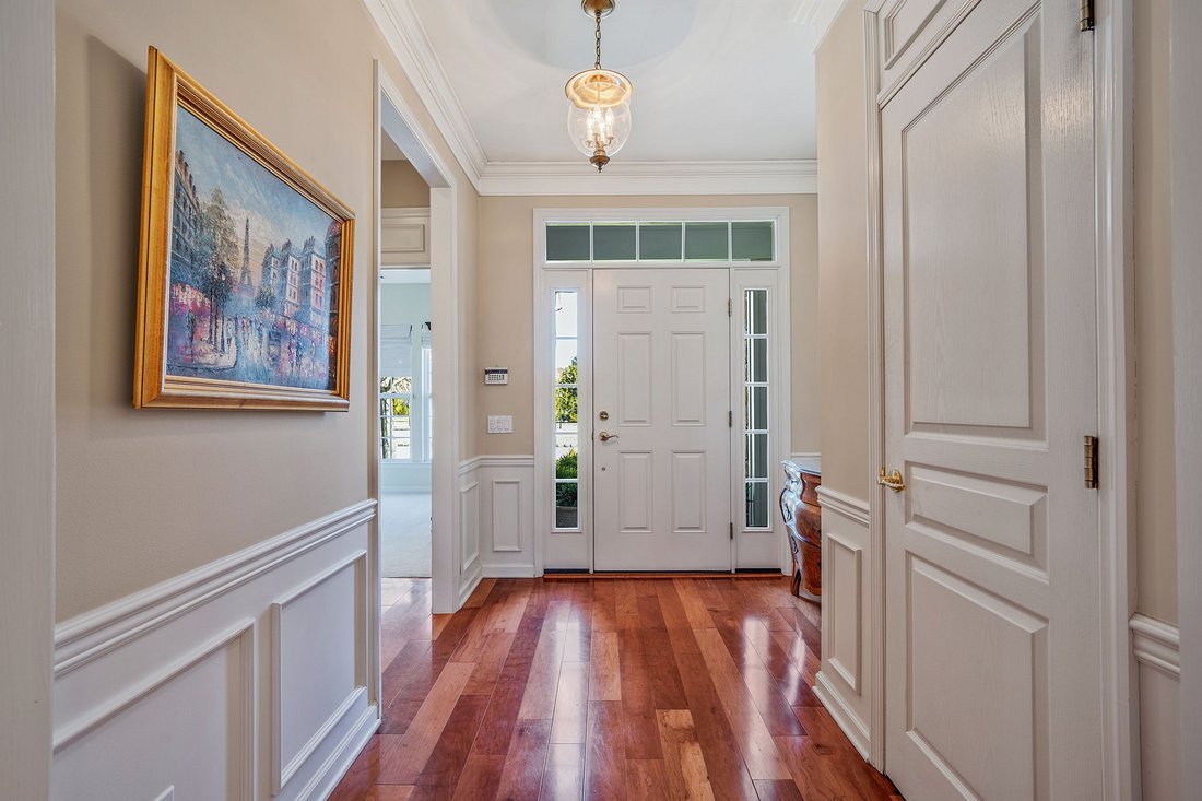 Condo in Westhampton, New York, United States 3 - 15432721