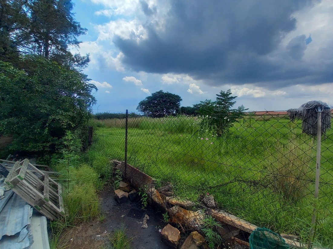 Estate in City of Ekurhuleni Metropolitan Municipality, Gauteng, South Africa 4 - 15431530