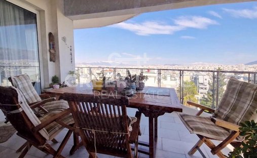Casa in South Athens, Attica, Grecia 1