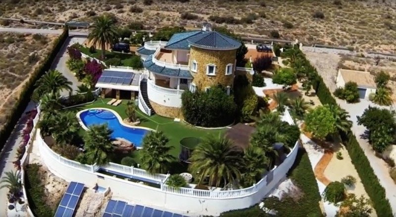 Villa in El Fondo de les Neus, Valencian Community, Spain 3 - 10821248