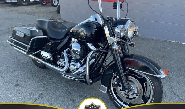 2010 HARLEY DAVISON FLHP (14230805)