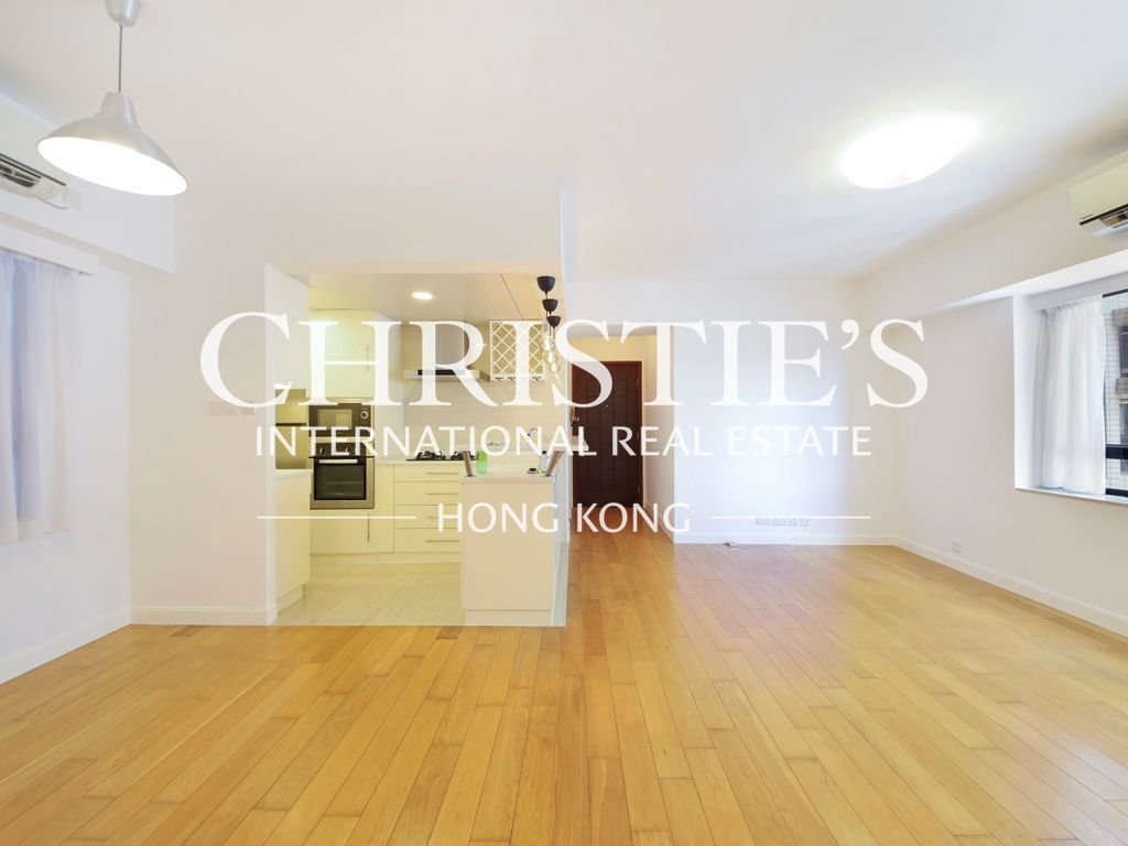 Apartment in Hong Kong, Hong Kong 3 - 15437519