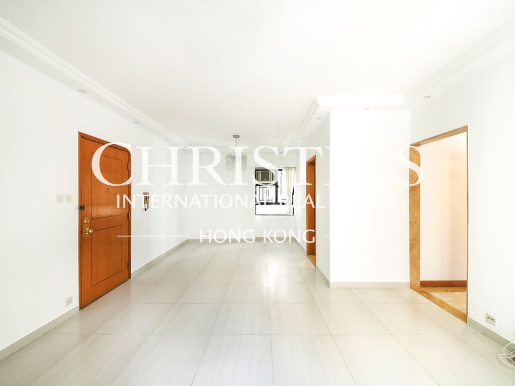 Apartment in Hong Kong, Hong Kong 2 - 15436064