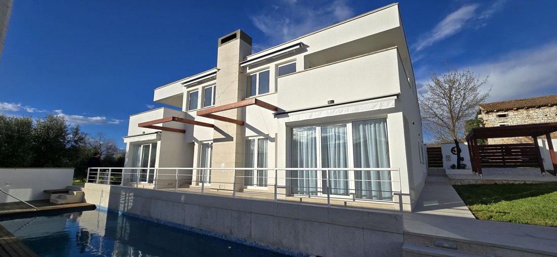 Villa in Porec, Istria County, Croatia 1 - 15431485