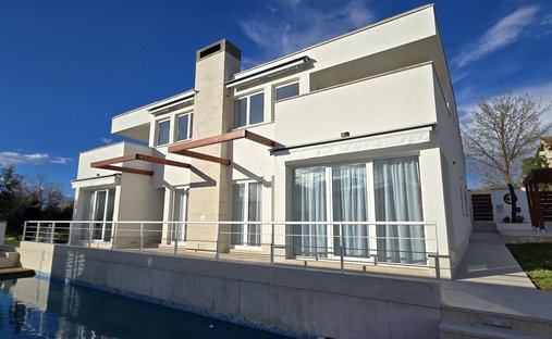 Villa in Porec, Istria County, Croatia 1