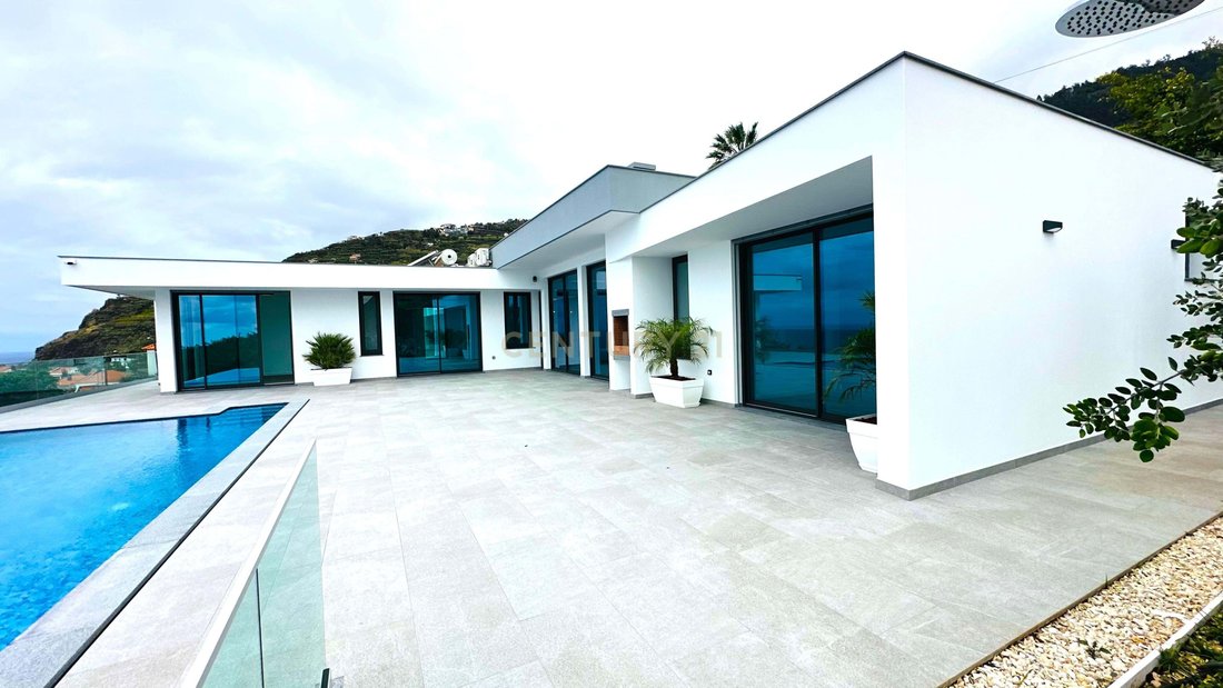 Villa in Arco da Calheta, Madeira, Portugal 5 - 15337304