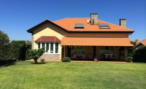 Casa di campagna a Getxo, Paesi Baschi, Spagna 1