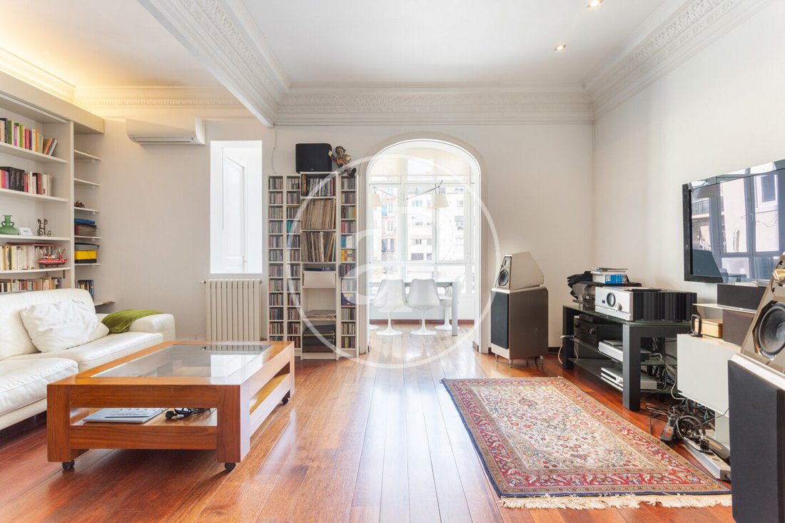 Appartamento a Barcellona, Catalogna, Spagna 1 - 15378510