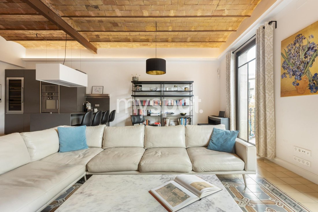 Apartment in Eixample, Barcelona, Spain 1 - 13803100