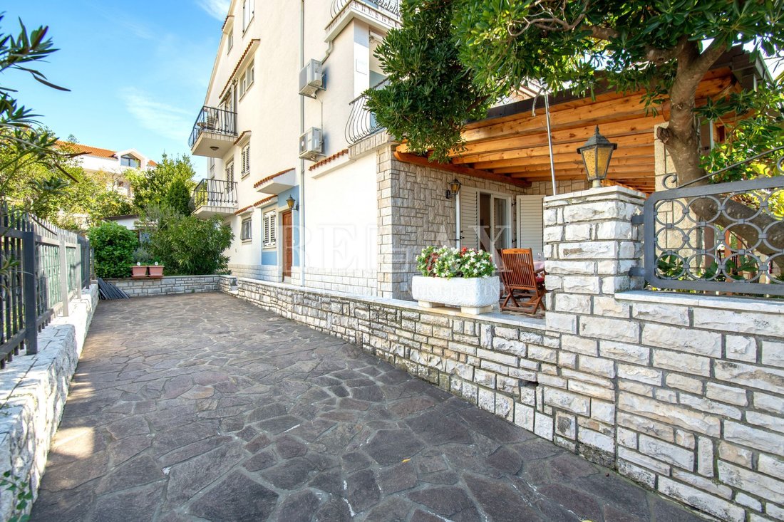 House in Grad Crikvenica, Primorje-Gorski Kotar County, Croatia 2 - 15432670