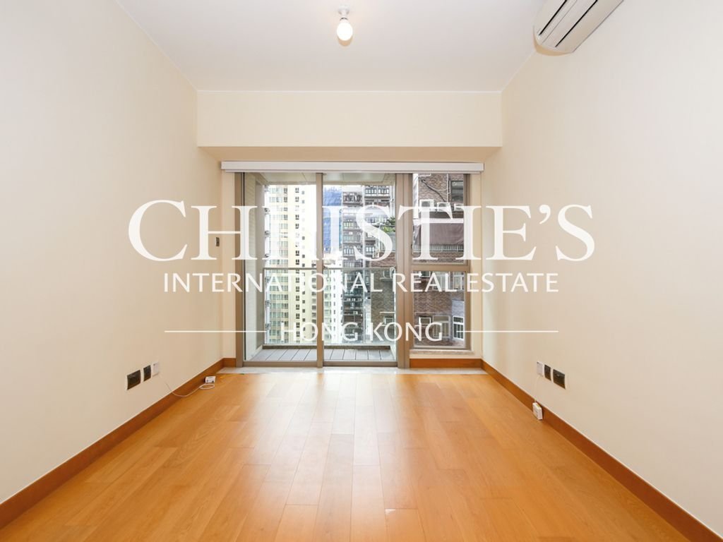 Apartment in Hong Kong, Hong Kong 3 - 15437446
