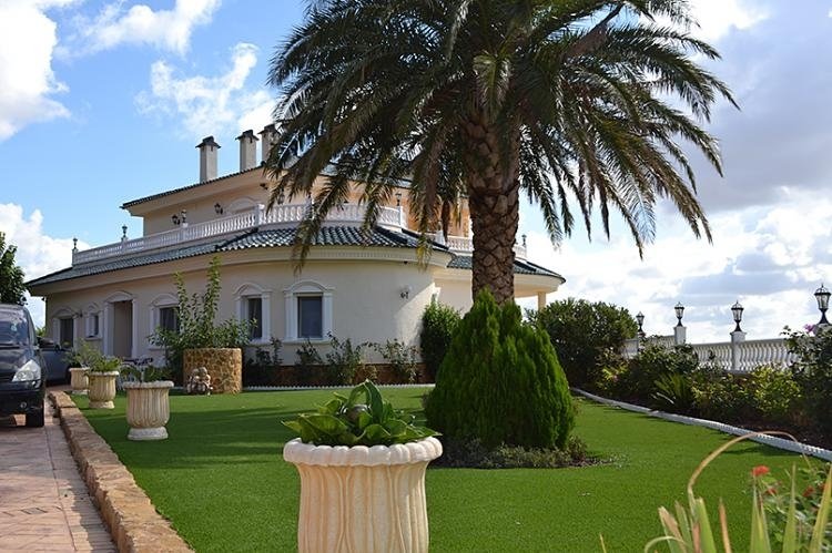 Villa in El Fondo de les Neus, Valencian Community, Spain 4 - 10821248