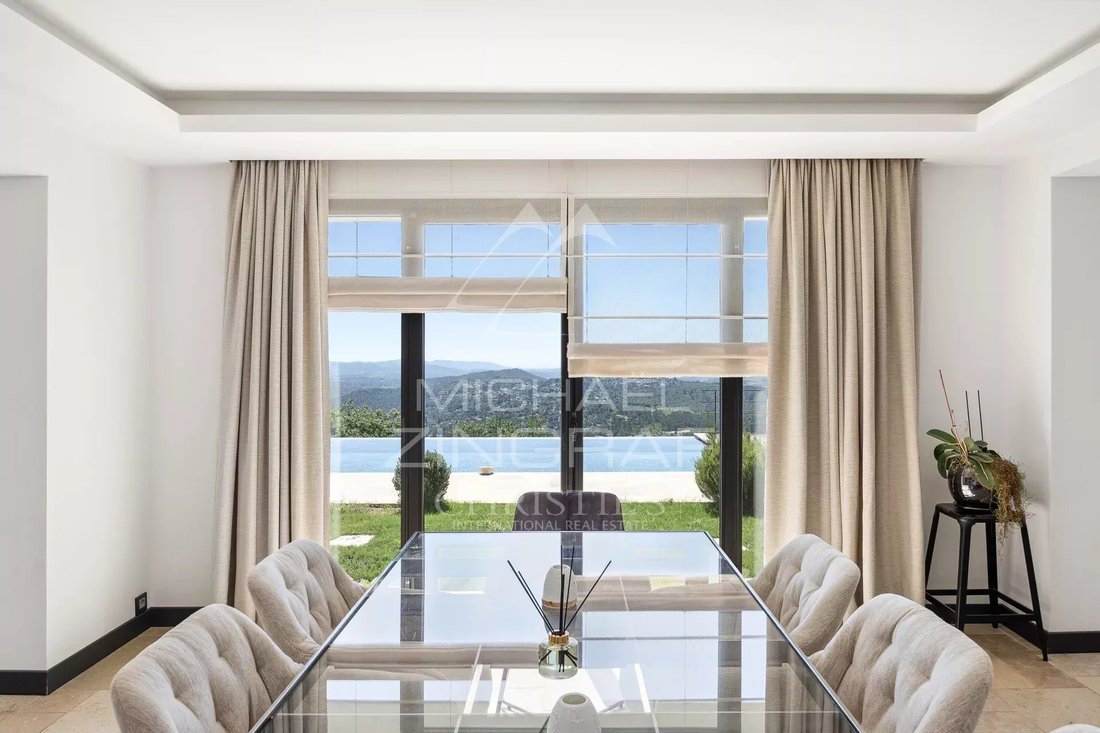 Villa in Le Tignet, Provence-Alpes-Côte d'Azur, France 3 - 14277261
