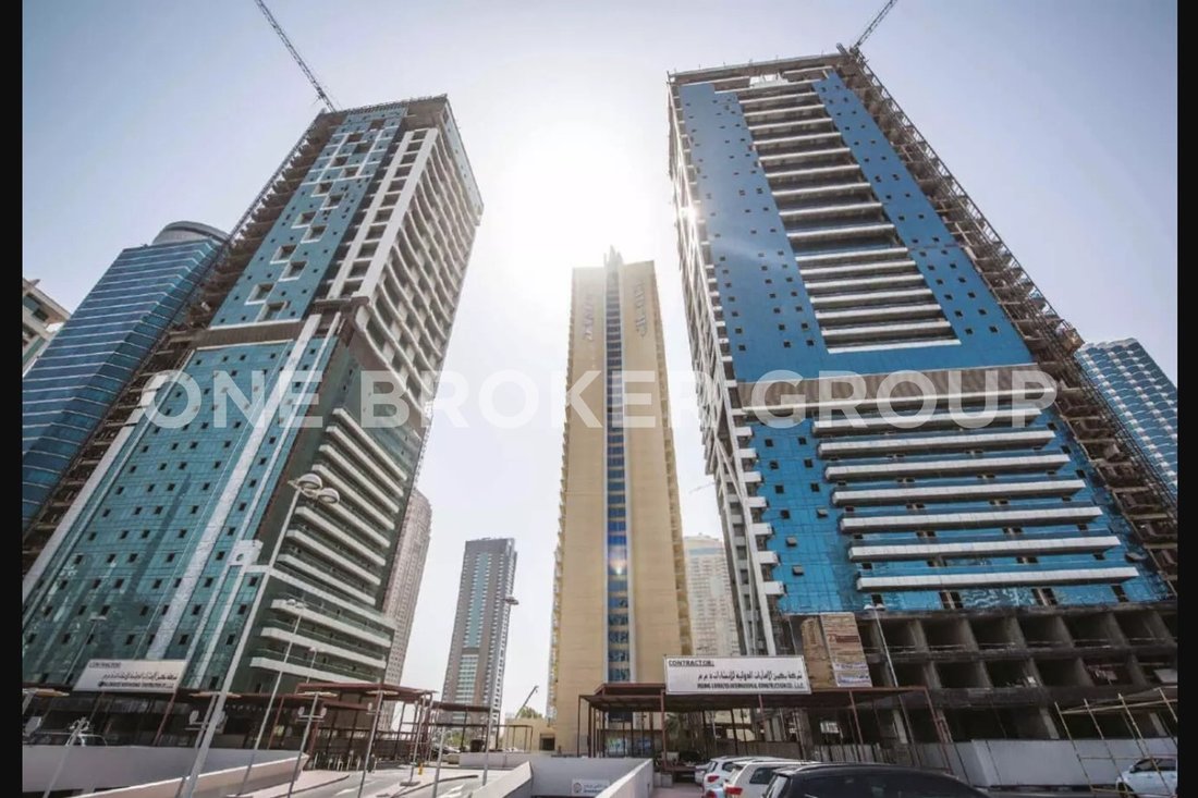 Penthouse in JLT / Jumeirah Lakes Towers, Dubai, United Arab Emirates 1 - 15433686