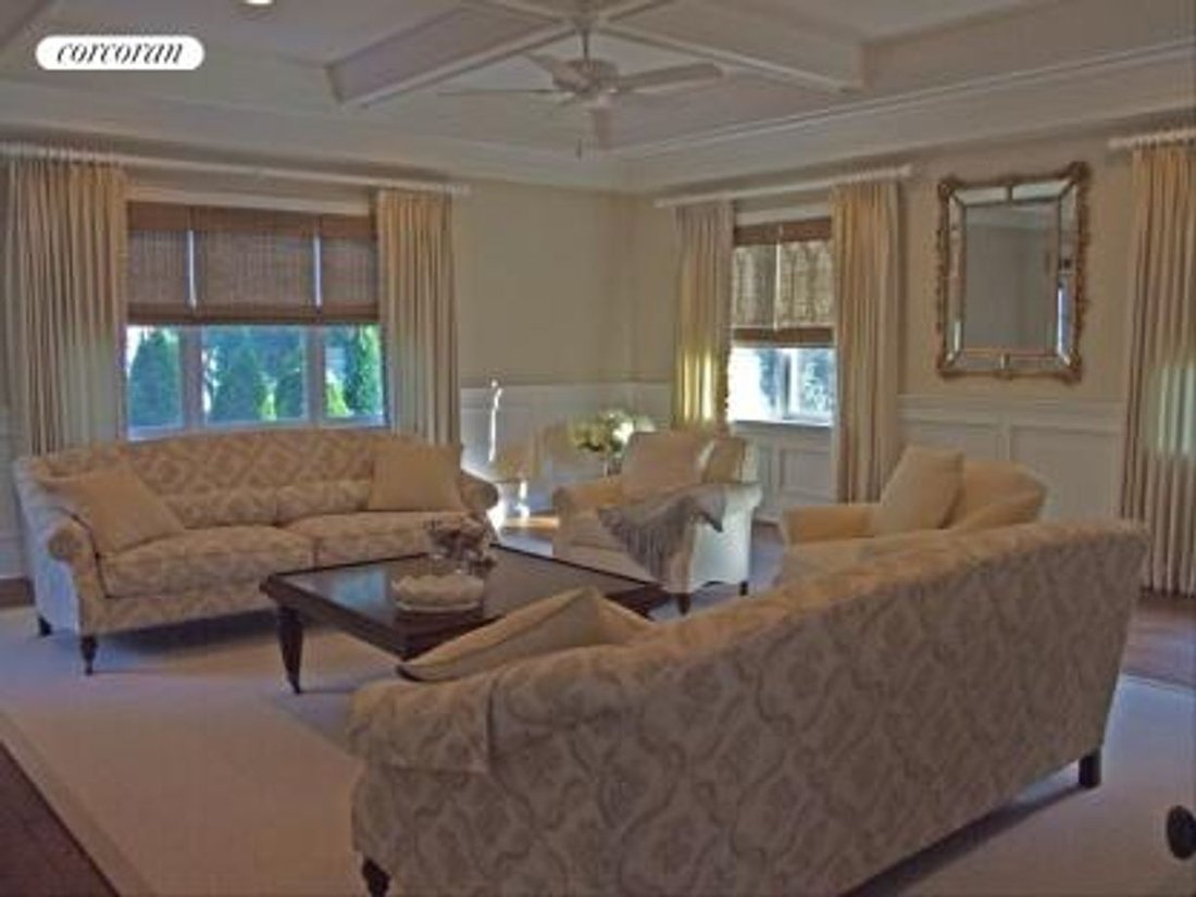House in Southampton, New York, United States 4 - 11285550