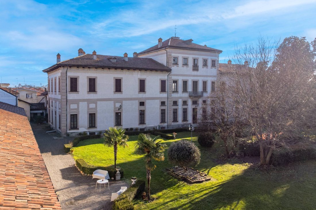 Villa in Vittuone, Lombardy, Italy 5 - 14942276
