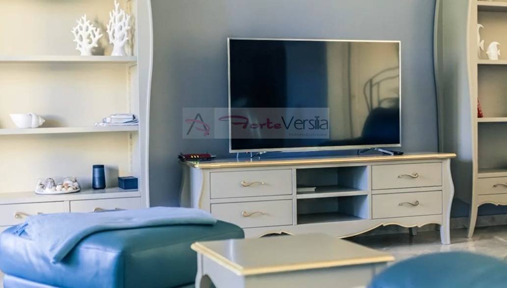 Villa in Caranna-Vaiana, Forte dei Marmi, Tuscany 4 - 15432495
