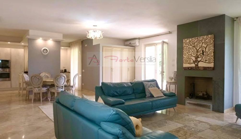 Villa in Caranna-Vaiana, Forte dei Marmi, Tuscany 2 - 15432495
