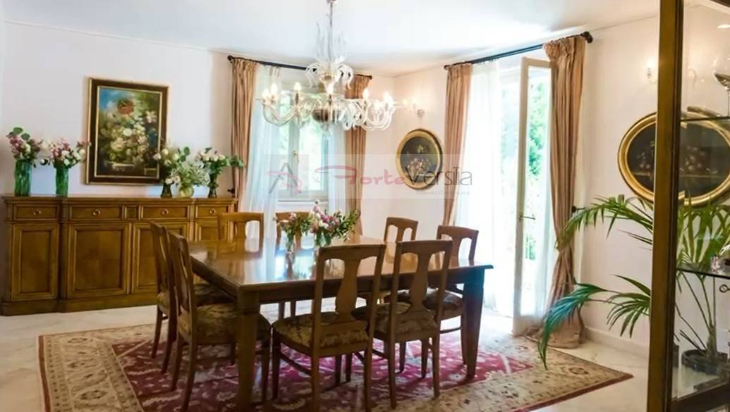 Villa in Roma Imperiale, Forte dei Marmi, Tuscany 3 - 15432493