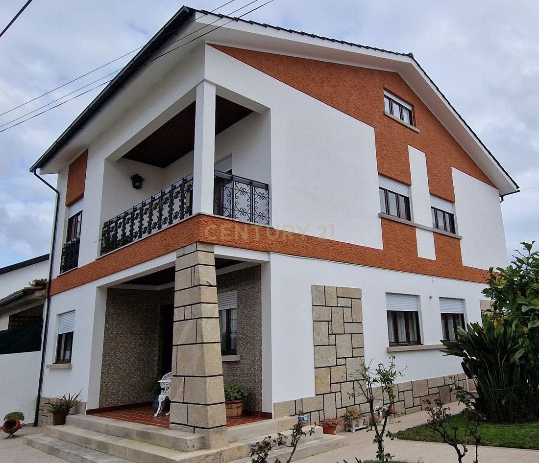 Villa in Viana do Castelo, Portugal 1 - 15428037