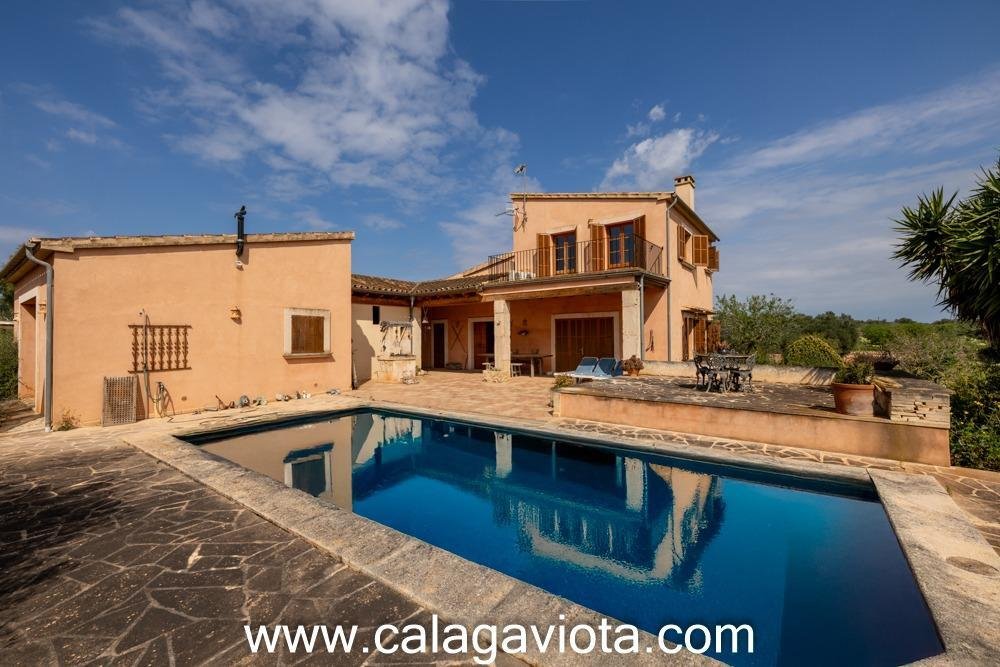 Villa in ses Salines, Balearic Islands, Spain 2 - 15432339