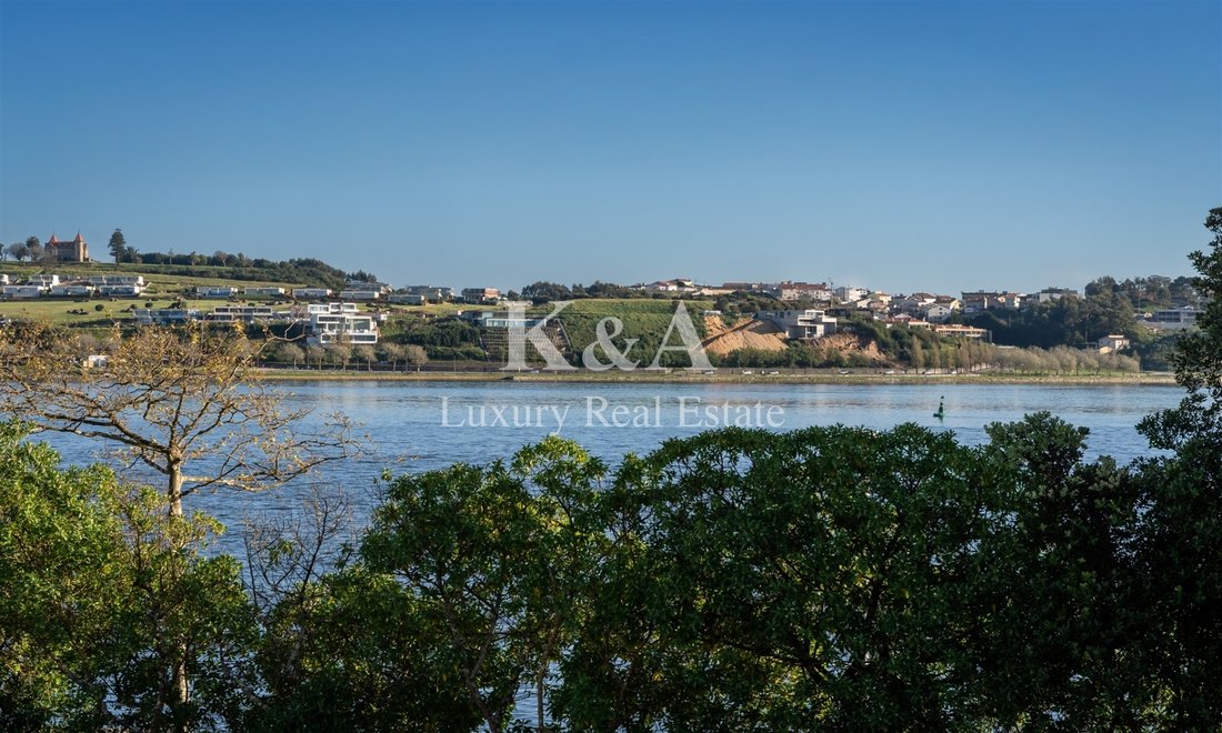 Apartment in Aldoar, Foz do Douro e Nevogilde, Porto District, Portugal 1 - 15427174