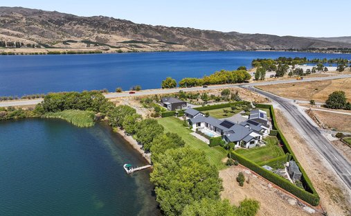 House in Cromwell, Otago, New Zealand 1