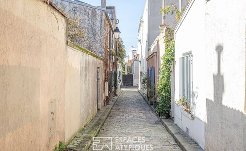 Land in Paris, Île-de-France, France 1