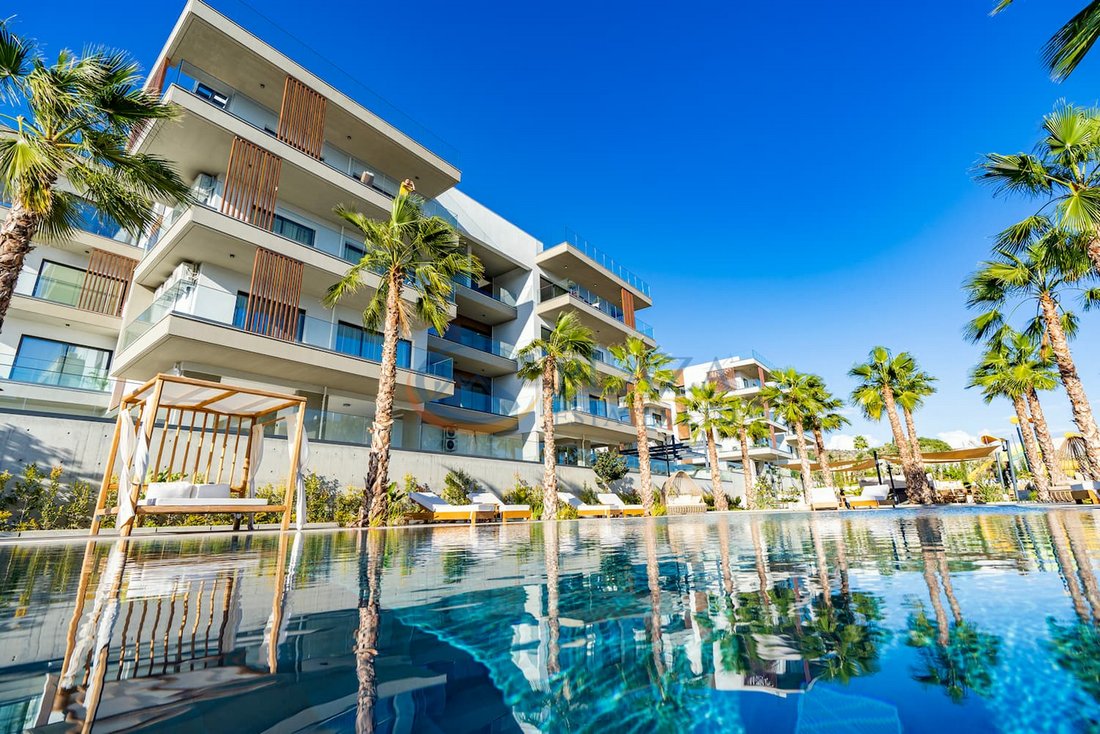 Apartment in Mouttagiaka, Limassol, Cyprus 4 - 15432656