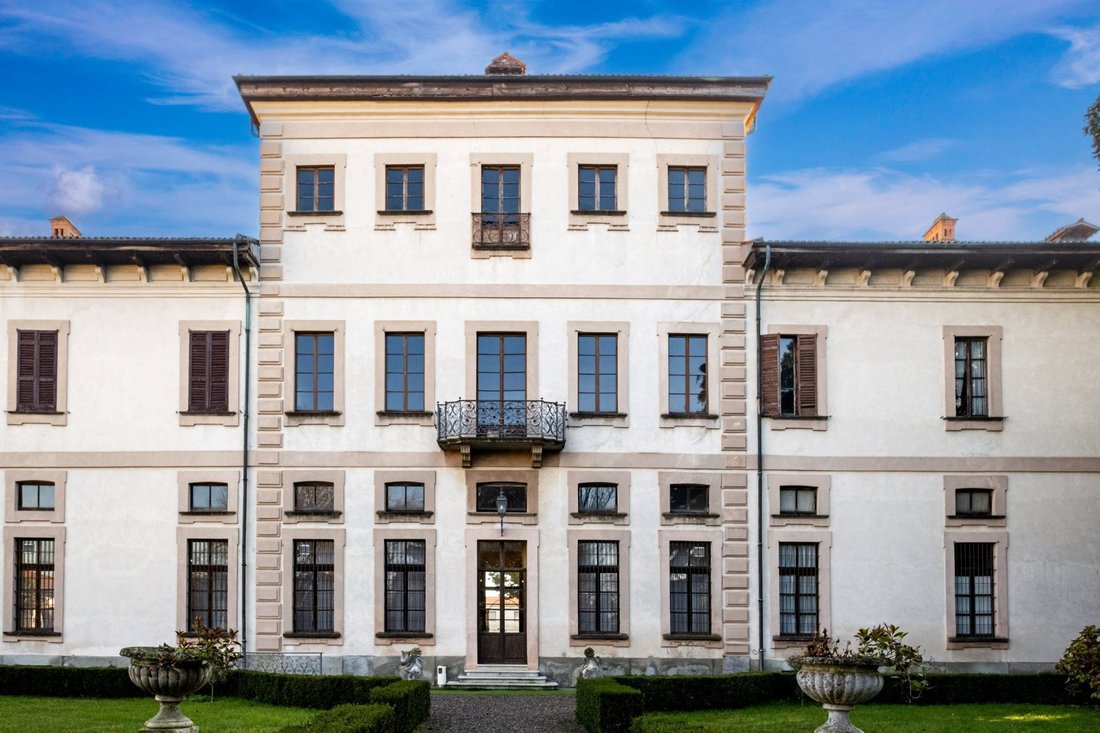 Villa in Vittuone, Lombardy, Italy 4 - 14942276