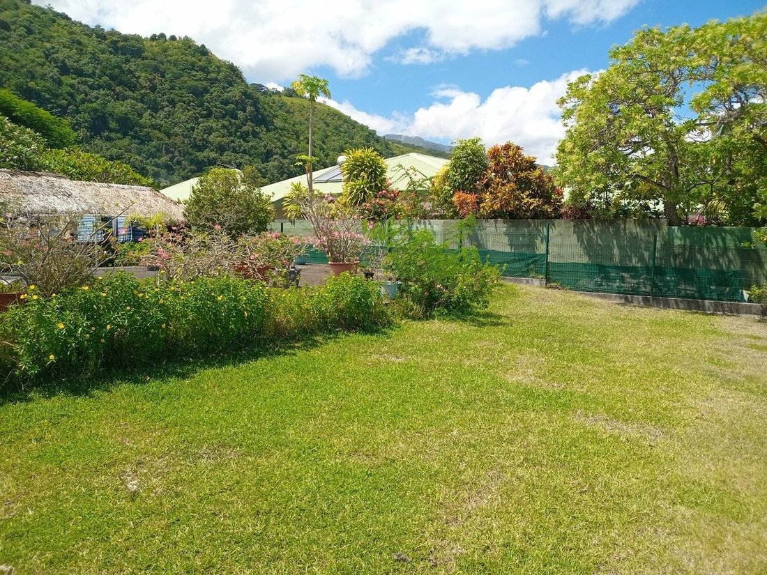Land in Puna'auia, Windward Islands, French Polynesia 5 - 15410162