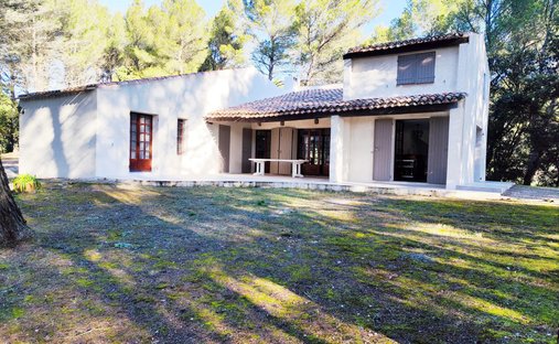House in Puget, Provence-Alpes-Côte d'Azur, France 1