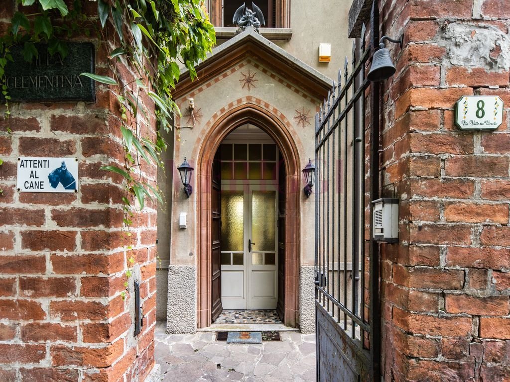 Villa in Airuno, Lombardy, Italy 1 - 15436221