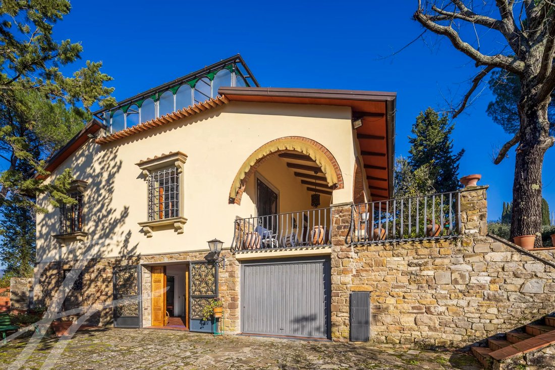 Villa in Pian di Mugnone, Tuscany, Italy 1 - 15436894