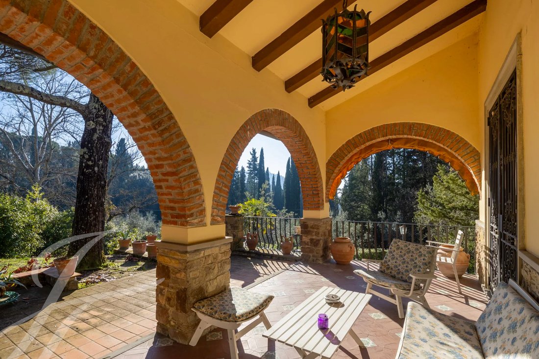 Villa in Pian di Mugnone, Tuscany, Italy 3 - 15436894