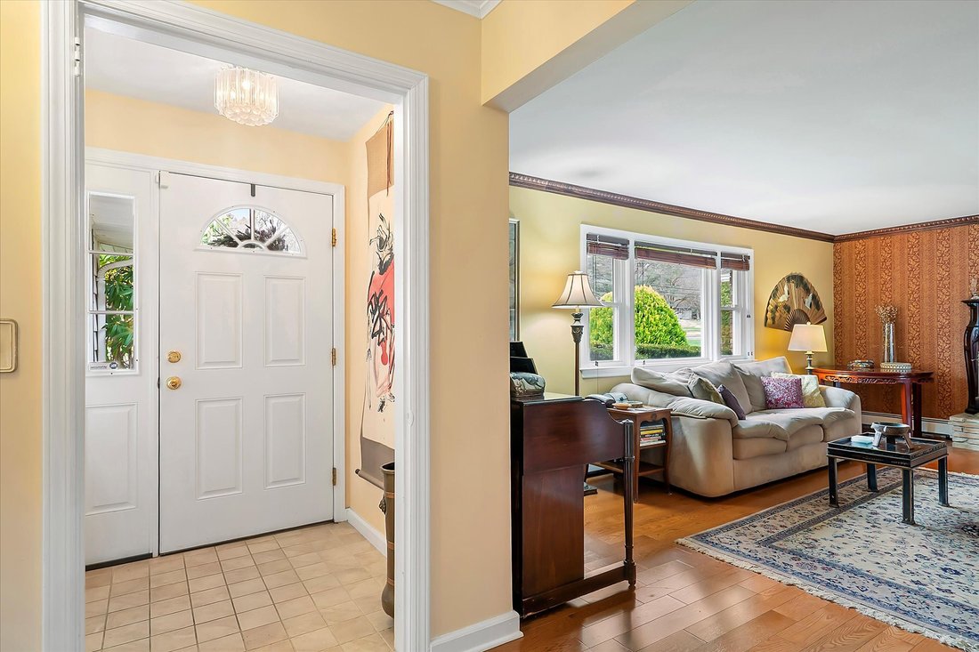 House in North Middletown, New Jersey, United States 5 - 15437820